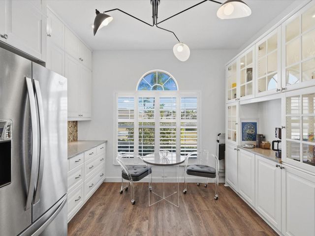 884 MICHELE CIRCLE, Dunedin, FL 34698