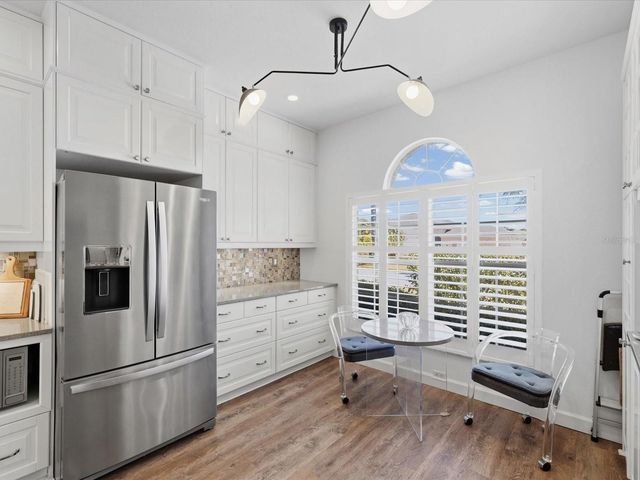 884 MICHELE CIRCLE, Dunedin, FL 34698