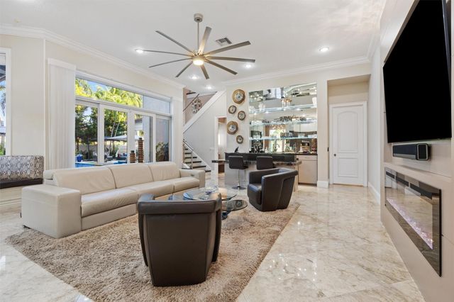 580 Carrot Wood Terrace, Plantation, FL 33324