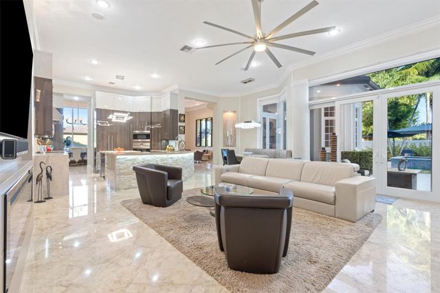 580 Carrot Wood Terrace, Plantation, FL 33324