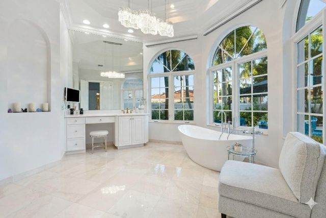 580 Carrot Wood Terrace, Plantation, FL 33324