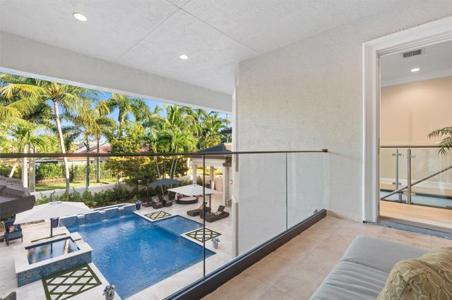 580 Carrot Wood Terrace, Plantation, FL 33324