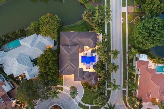 580 Carrot Wood Terrace, Plantation, FL 33324