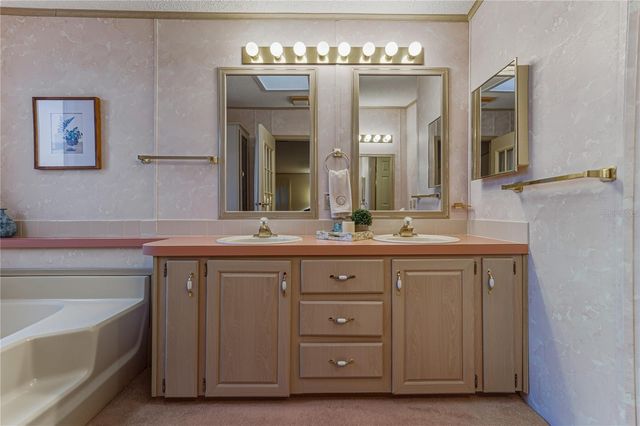 5146 NORTHSHORE DRIVE, Polk City, FL 33868