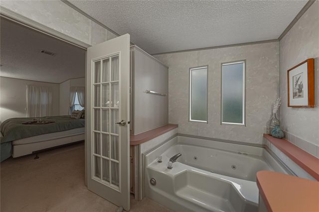 5146 NORTHSHORE DRIVE, Polk City, FL 33868