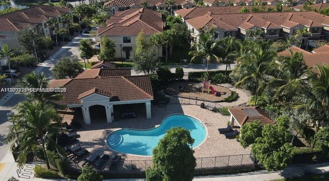 3327 NW 10th Ave, Pompano Beach, FL 33064
