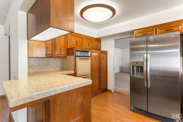 713 Elsey Street, Bakersfield, CA 93309