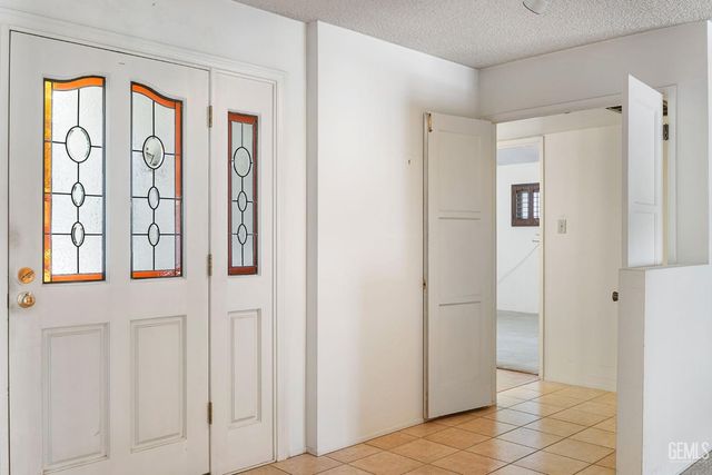 713 Elsey Street, Bakersfield, CA 93309