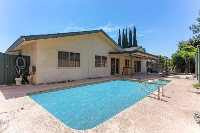 713 Elsey Street, Bakersfield, CA 93309