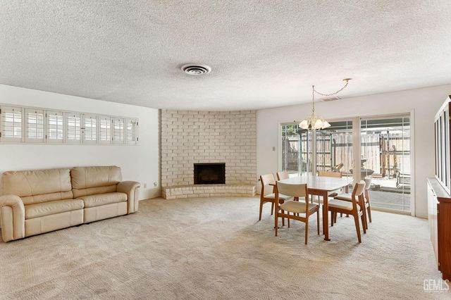 713 Elsey Street, Bakersfield, CA 93309