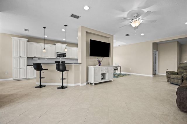 1407 WESTOVER AVENUE, Parrish, FL 34219