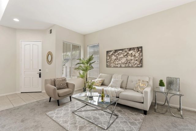 2609 Saddleback St, Chula Vista, CA 91914