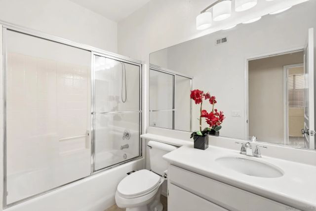 2609 Saddleback St, Chula Vista, CA 91914