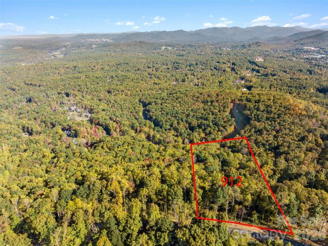 755 Tea House Drive 912, Asheville, NC 28803