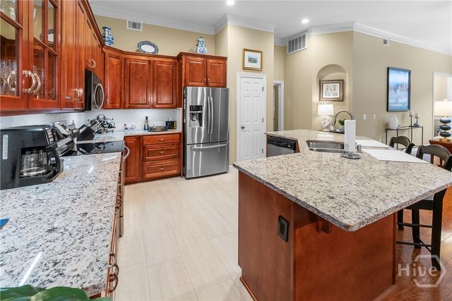 16 Weatherby Circle, Savannah, GA 31405