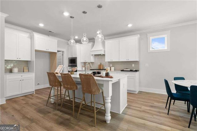 4114 Valleyview Court, Mcdonough, GA 30252