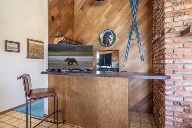 108 Palomino Drive, Big Bear, CA 92314