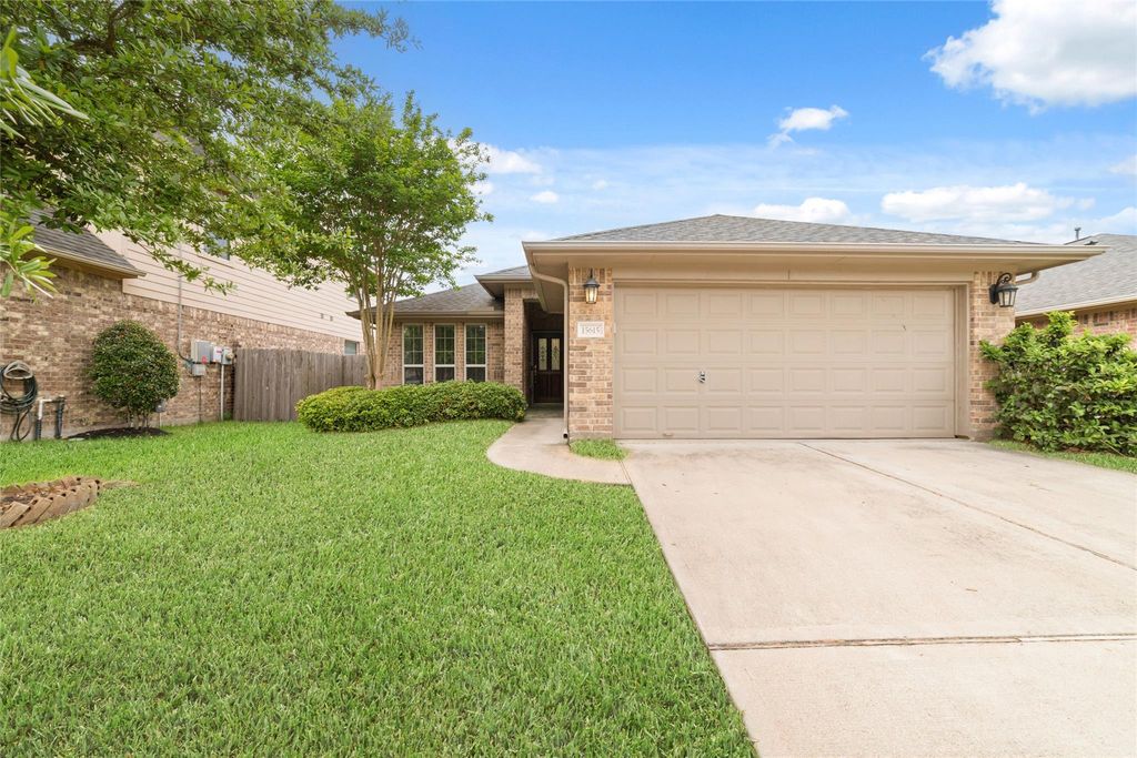 15615 Whispering Green Dr, Cypress, TX 77429