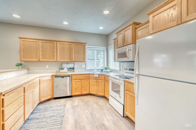 3778 N Elsinore Way, Meridian, ID 83646