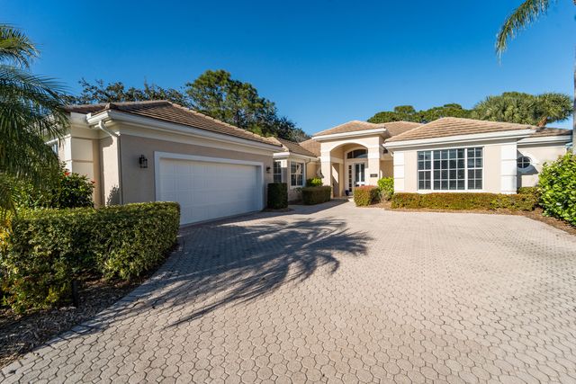 4201 SE Frazier Court, Stuart, FL 34997