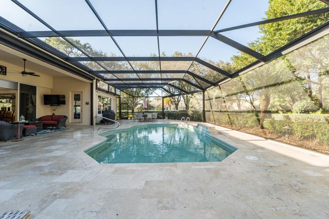 4201 SE Frazier Court, Stuart, FL 34997