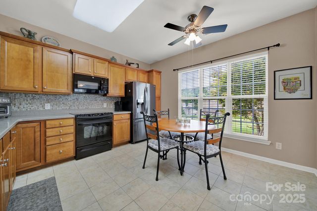 16307 Raven Crest Drive, Fort Mill, SC 29707