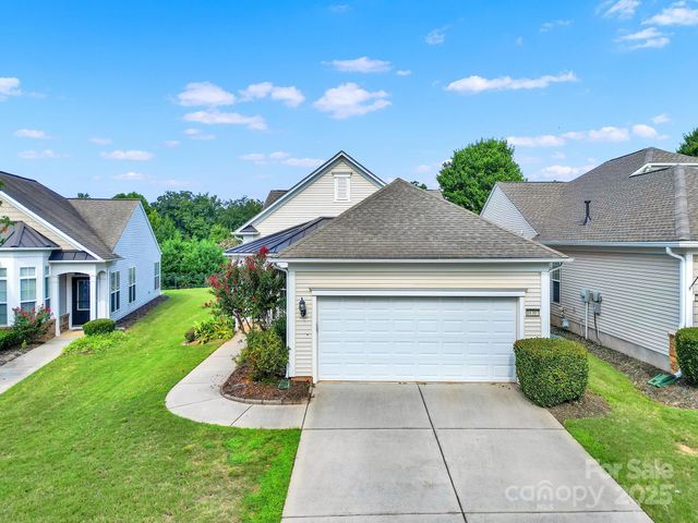 16307 Raven Crest Drive, Fort Mill, SC 29707