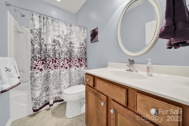 16307 Raven Crest Drive, Fort Mill, SC 29707