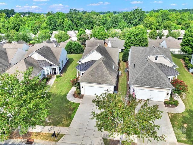16307 Raven Crest Drive, Fort Mill, SC 29707
