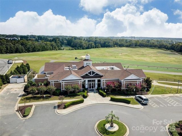 16307 Raven Crest Drive, Fort Mill, SC 29707