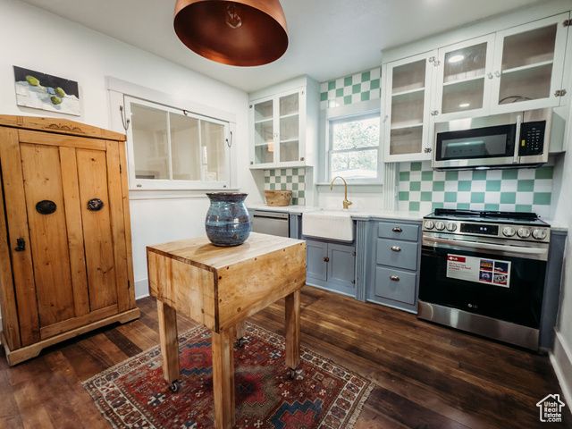 180 ROOSEVELT ST, Helper, UT 84526