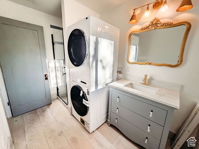 180 ROOSEVELT ST, Helper, UT 84526