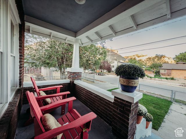 180 ROOSEVELT ST, Helper, UT 84526