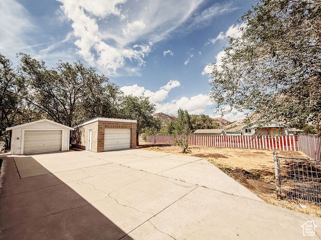 180 ROOSEVELT ST, Helper, UT 84526