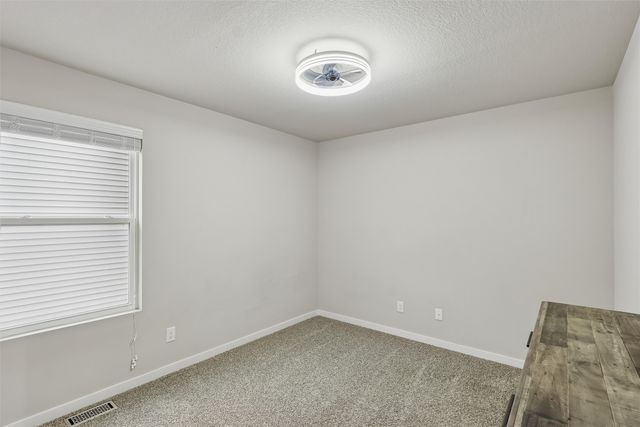 2202 Barry Drive, Adel, IA 50003