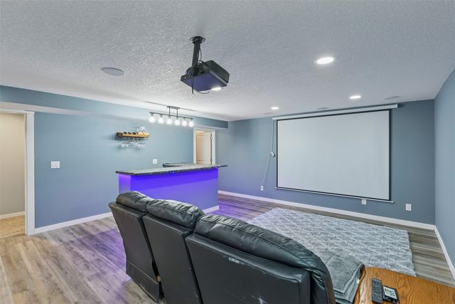 2202 Barry Drive, Adel, IA 50003