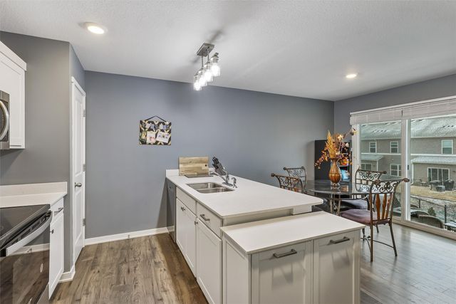 2202 Barry Drive, Adel, IA 50003