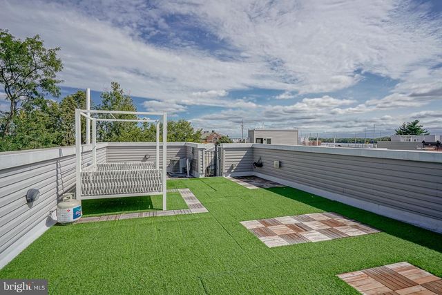 1109 EARL ST, Philadelphia, PA 19125