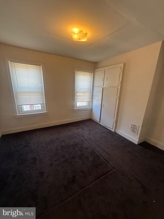 2630 EARP ST, PHILADELPHIA, PA 19146 — photo 4