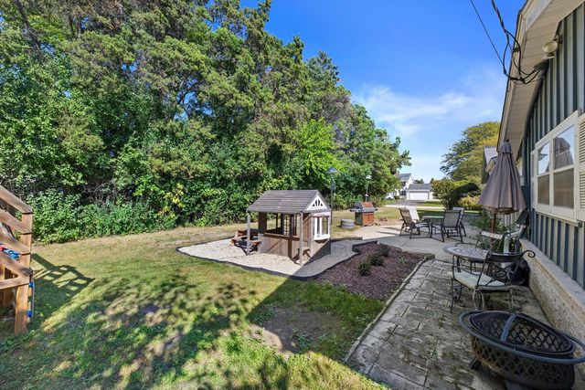 4532 W Ravine LANE, Brown Deer, WI 53223