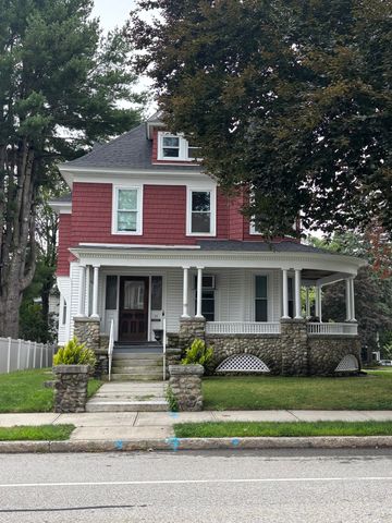 88 June St, Worcester, MA 01602