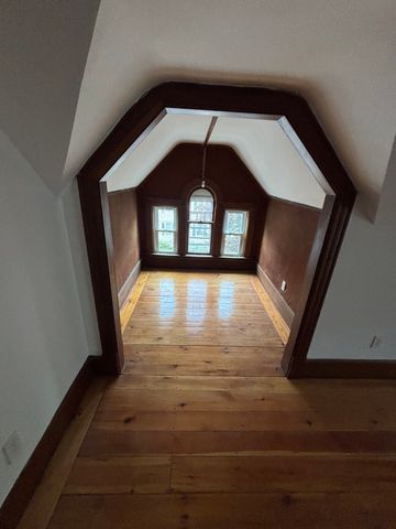 88 June St, Worcester, MA 01602