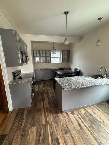 88 June St, Worcester, MA 01602