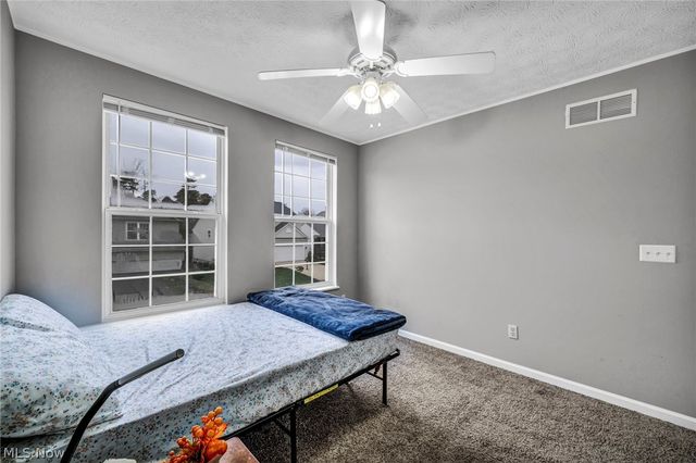 14825 Thornton Drive, North Royalton, OH 44133