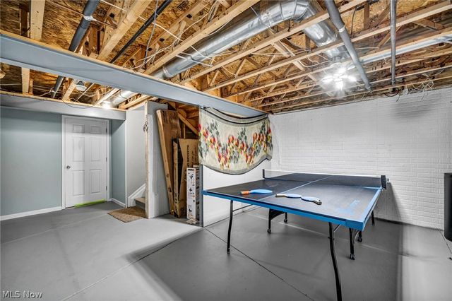 14825 Thornton Drive, North Royalton, OH 44133