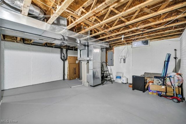 14825 Thornton Drive, North Royalton, OH 44133