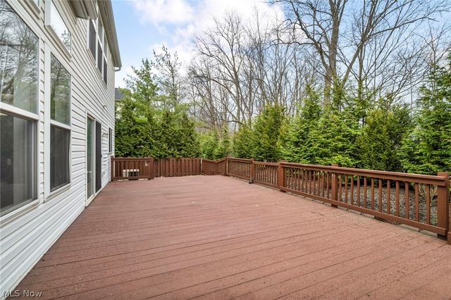 14825 Thornton Drive, North Royalton, OH 44133