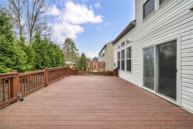 14825 Thornton Drive, North Royalton, OH 44133