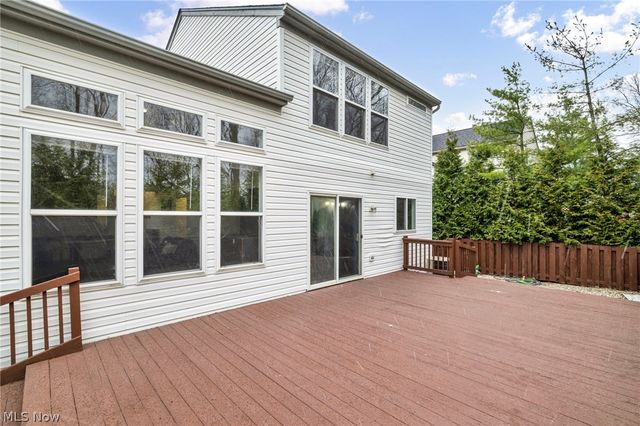 14825 Thornton Drive, North Royalton, OH 44133