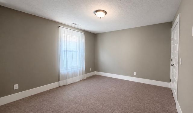 114 N Poole St Apt A, Ashland City, TN 37015